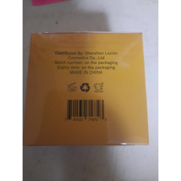 NAATUE 24K Gold Face Mask Blackhead Remover Peel Off Facial Mask - Picture 4 of 5